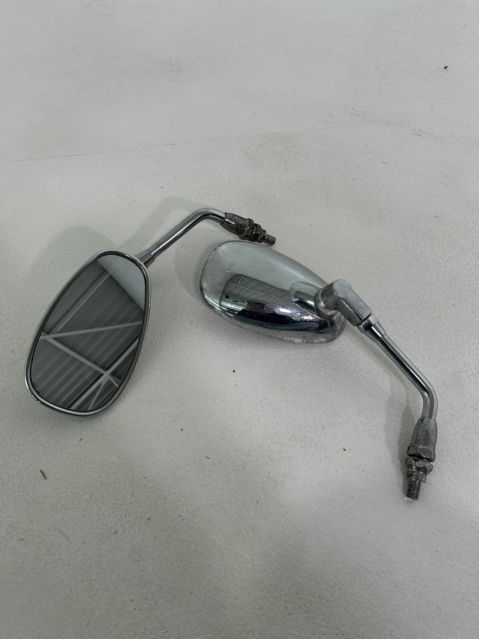 Moto Guzzi 850 mirrors – set spiegels